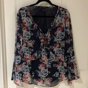 White House black market blouse size large